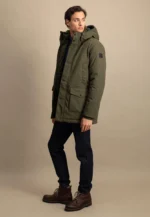 Πάρκα με κουκούλα και τέσσερα κουμπιά-σκουρο πρασινο