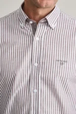 ΠΟΥΚΑΜΙΣΟ COMFORT FIT-ΜΠΟΡΝΤΩ  ΜΕ ΑΣΠΡΕΣ ΡΙΓΕΣ